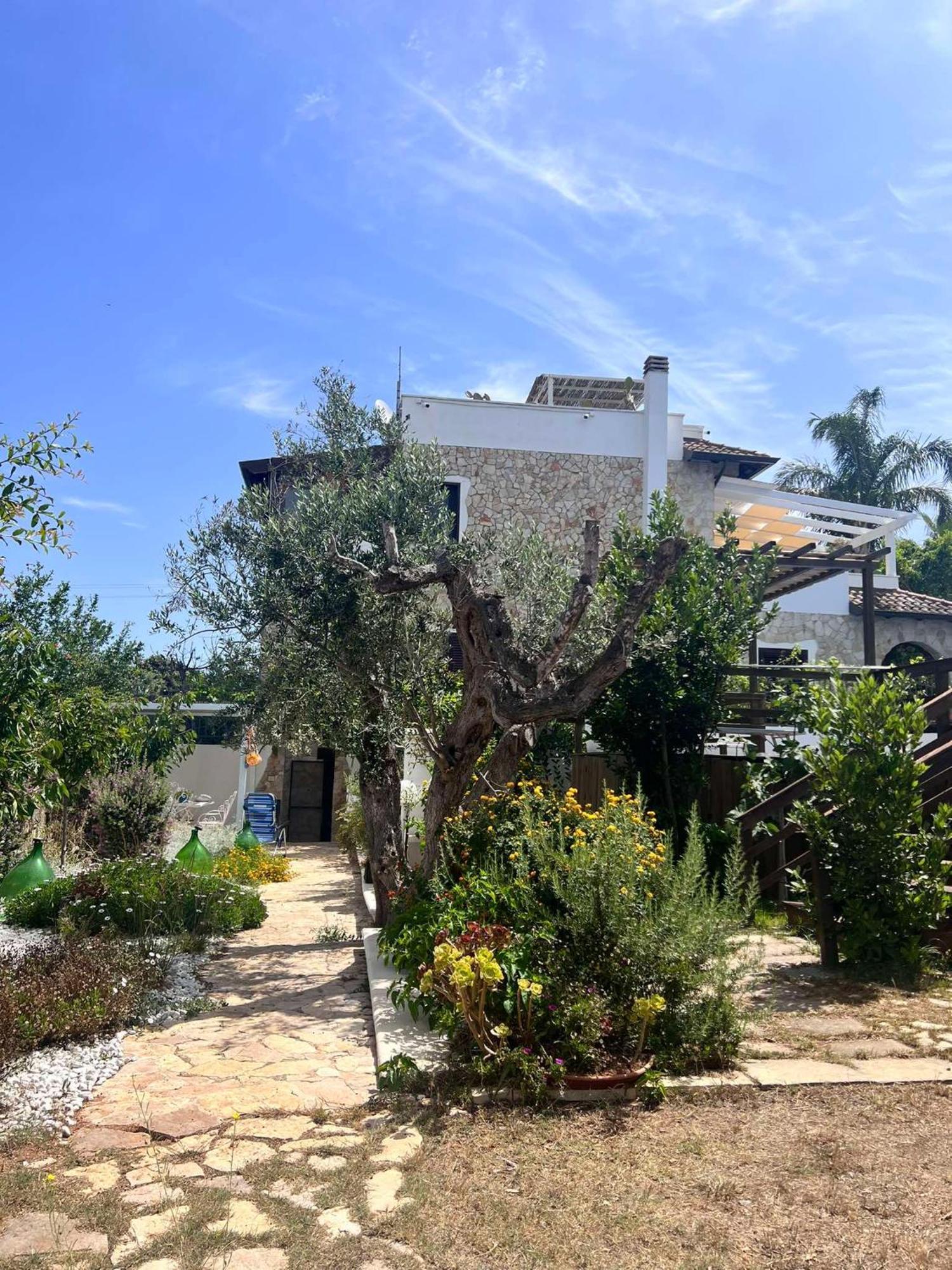 Villa Casa Vacanze Fiore Галлиполи Экстерьер фото